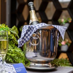 Service Pails, Baskets &Caddies